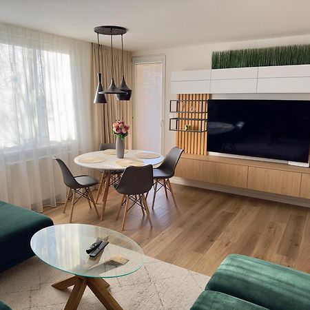 Апартаменти Apartman Olivia Шаморін Екстер'єр фото